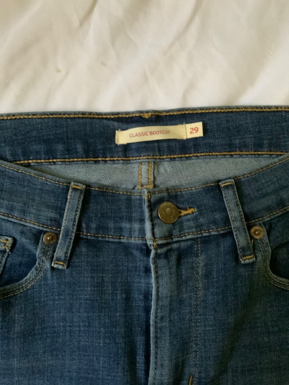 Levi’s Boot Cut Sz 29 Jeans - Picture 2 of 6
